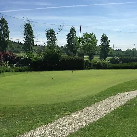Lägenhet Belvilla By Oyo Golf A Salò